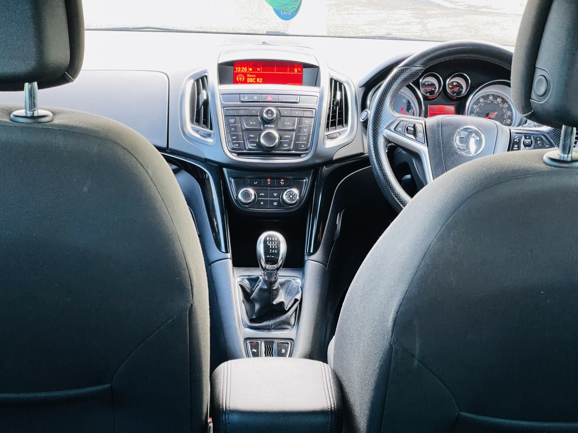 Vauxhall Zafira Tourer 2.0 CDTi SRi Euro 5 5dr