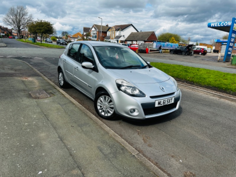 Renault Clio 1.2 I-Music Euro 5 5dr