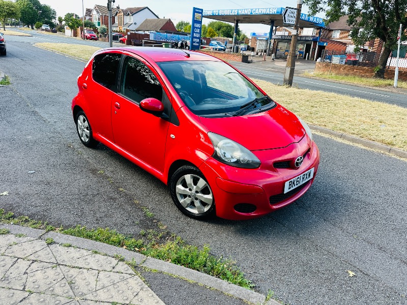 Toyota AYGO 1.0 VVT-i Go Hatchback 5dr Petrol Manual Euro 5 (67 ps)