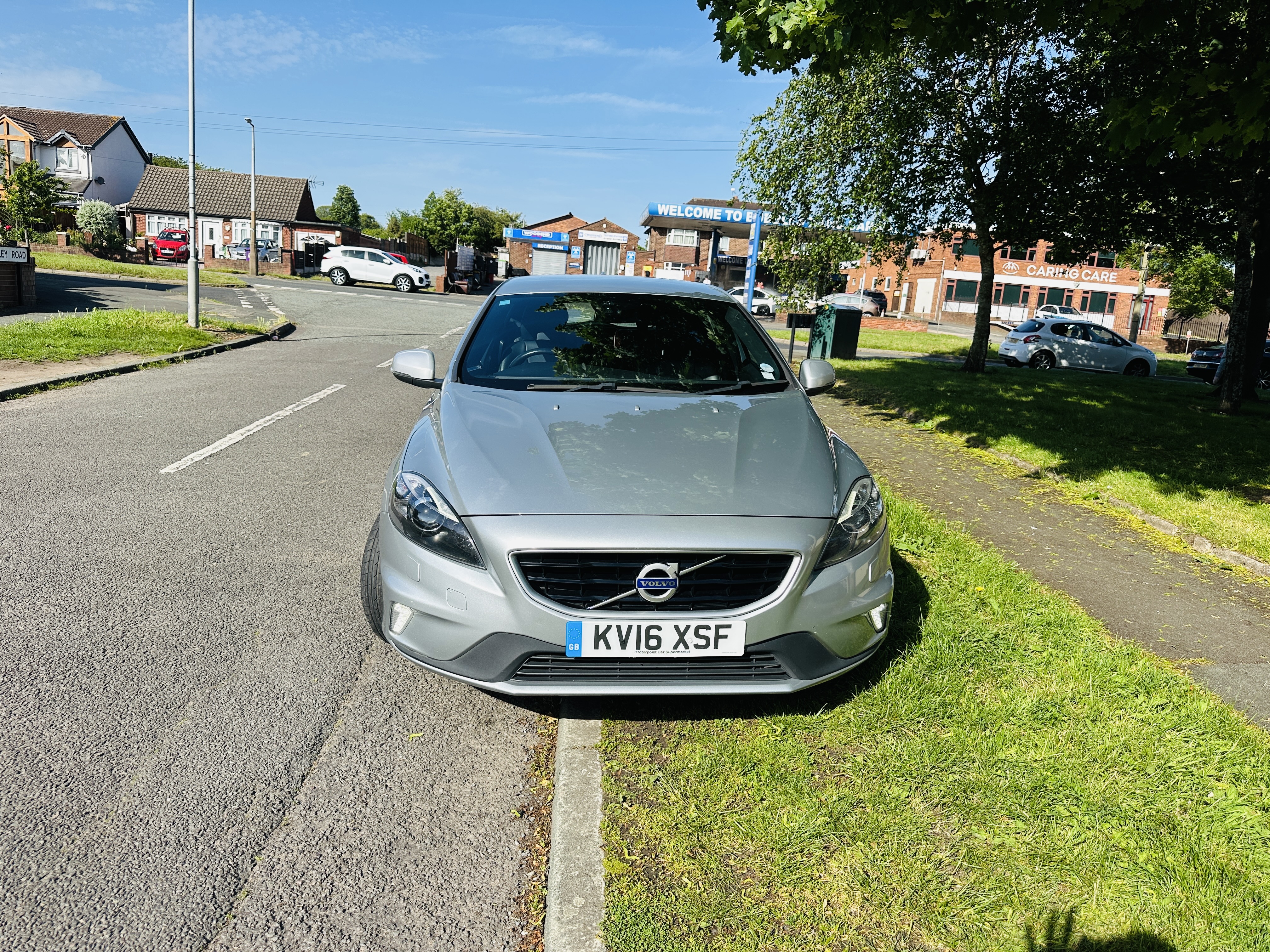 Volvo V40 2.0 D2 R-Design Lux Nav Auto Euro 6 (s/s) 5dr