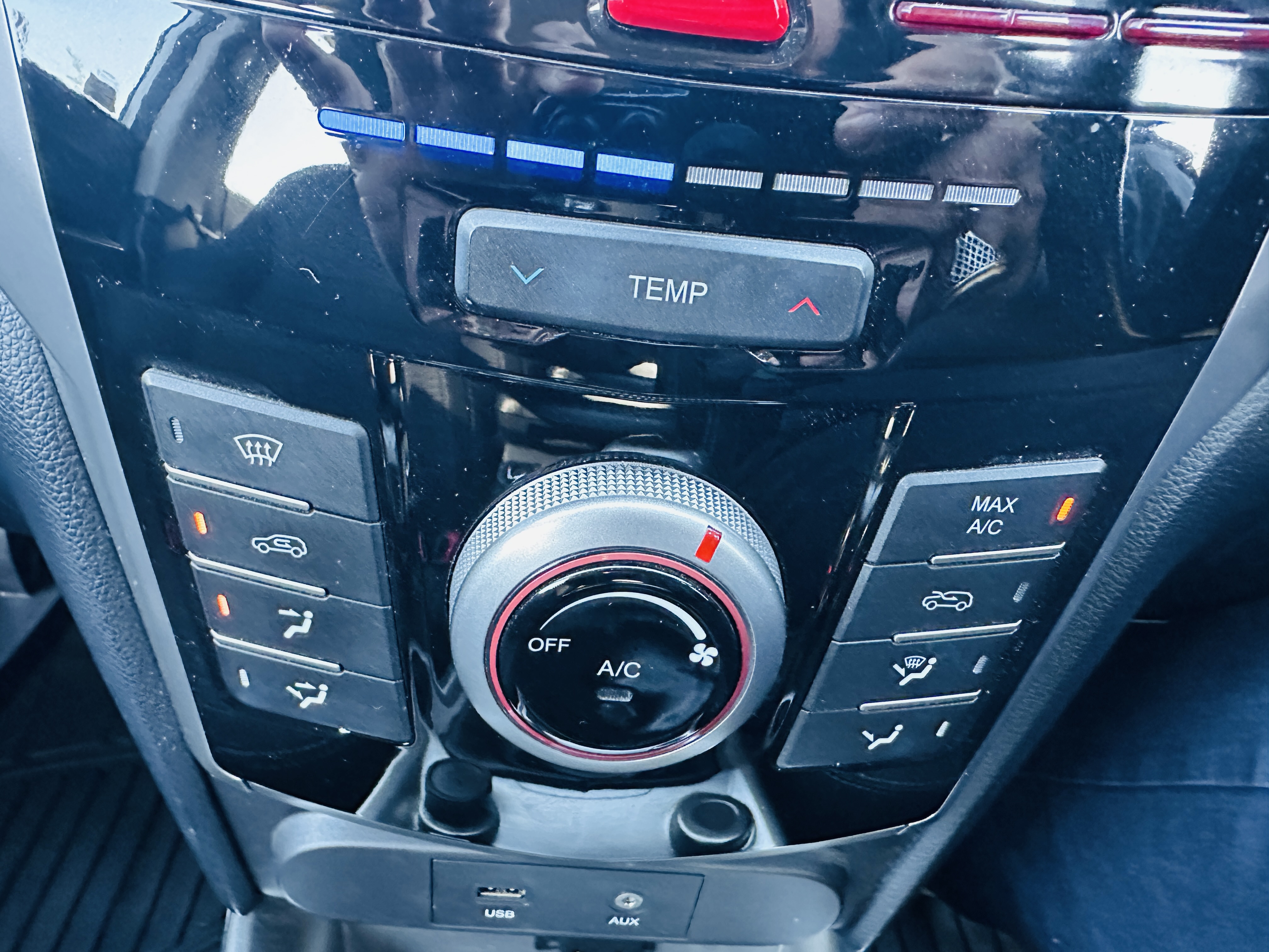 SsangYong Tivoli 1.6 e-XGi SE SUV 5dr Petrol Manual Euro 6 (s/s) (128 ps)