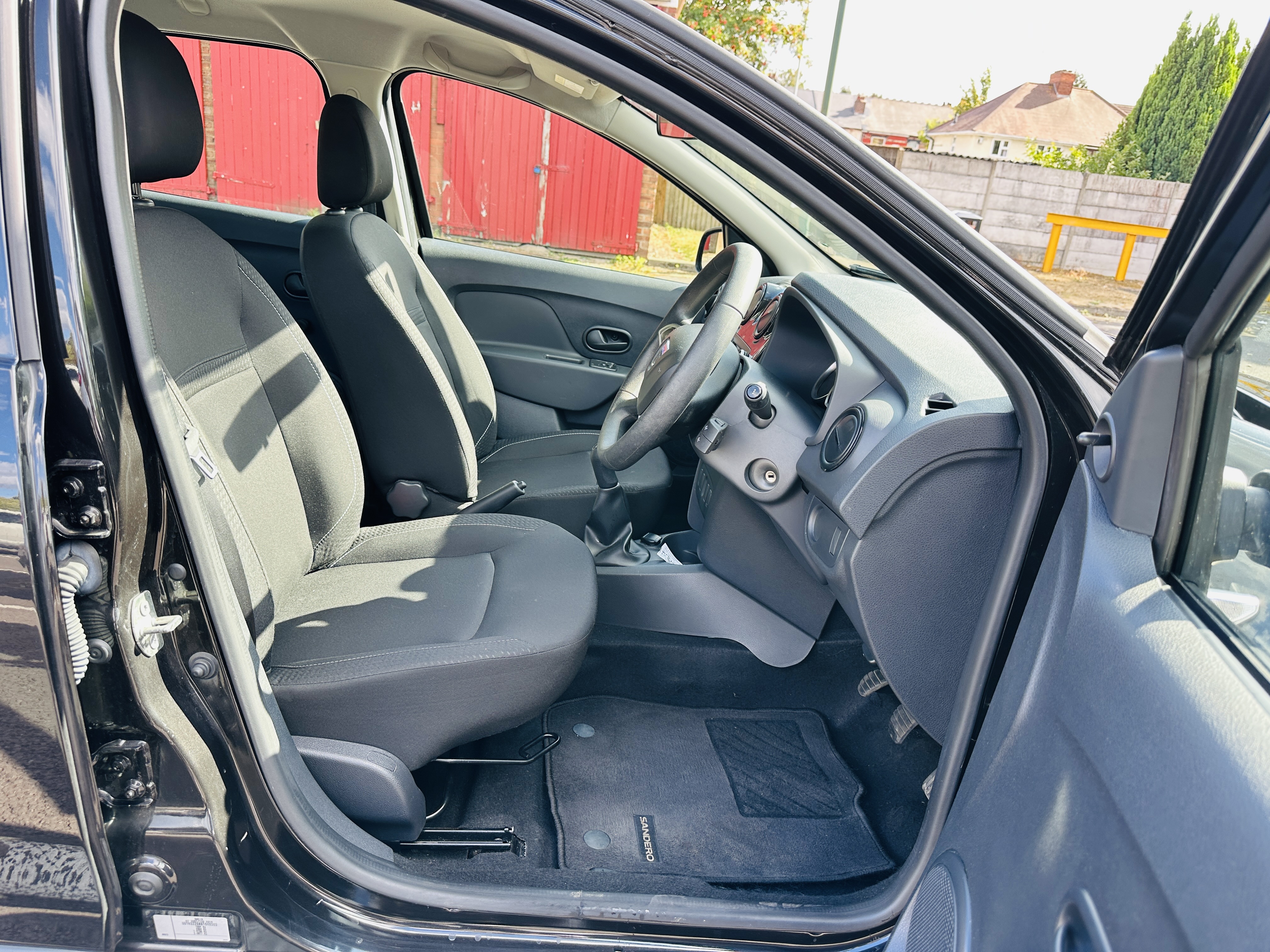 Dacia Logan MCV 1.0 SCe Essential Estate 5dr Petrol Manual Euro 6 (75 ps)