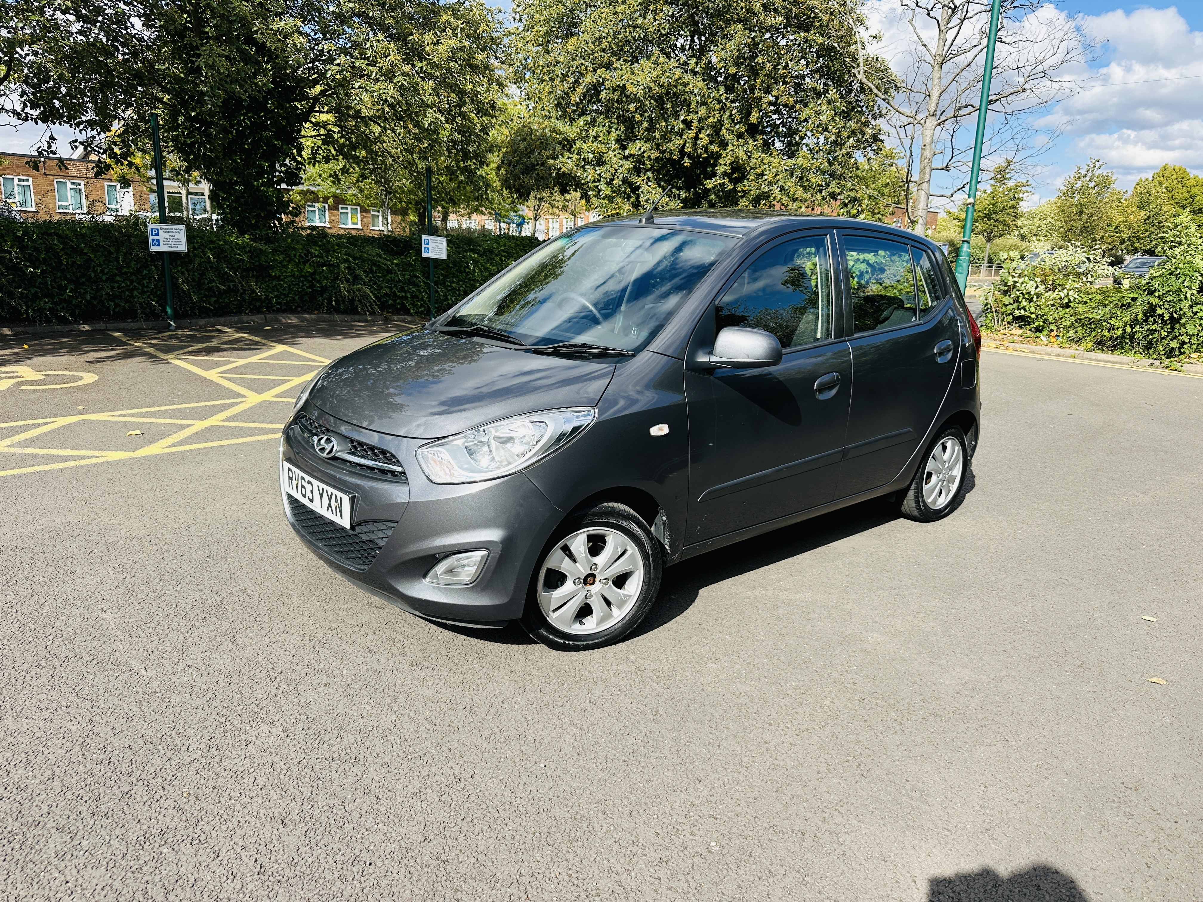 Hyundai i10 1.2 Active Hatchback 5dr Petrol Manual Euro 5 (85 bhp)