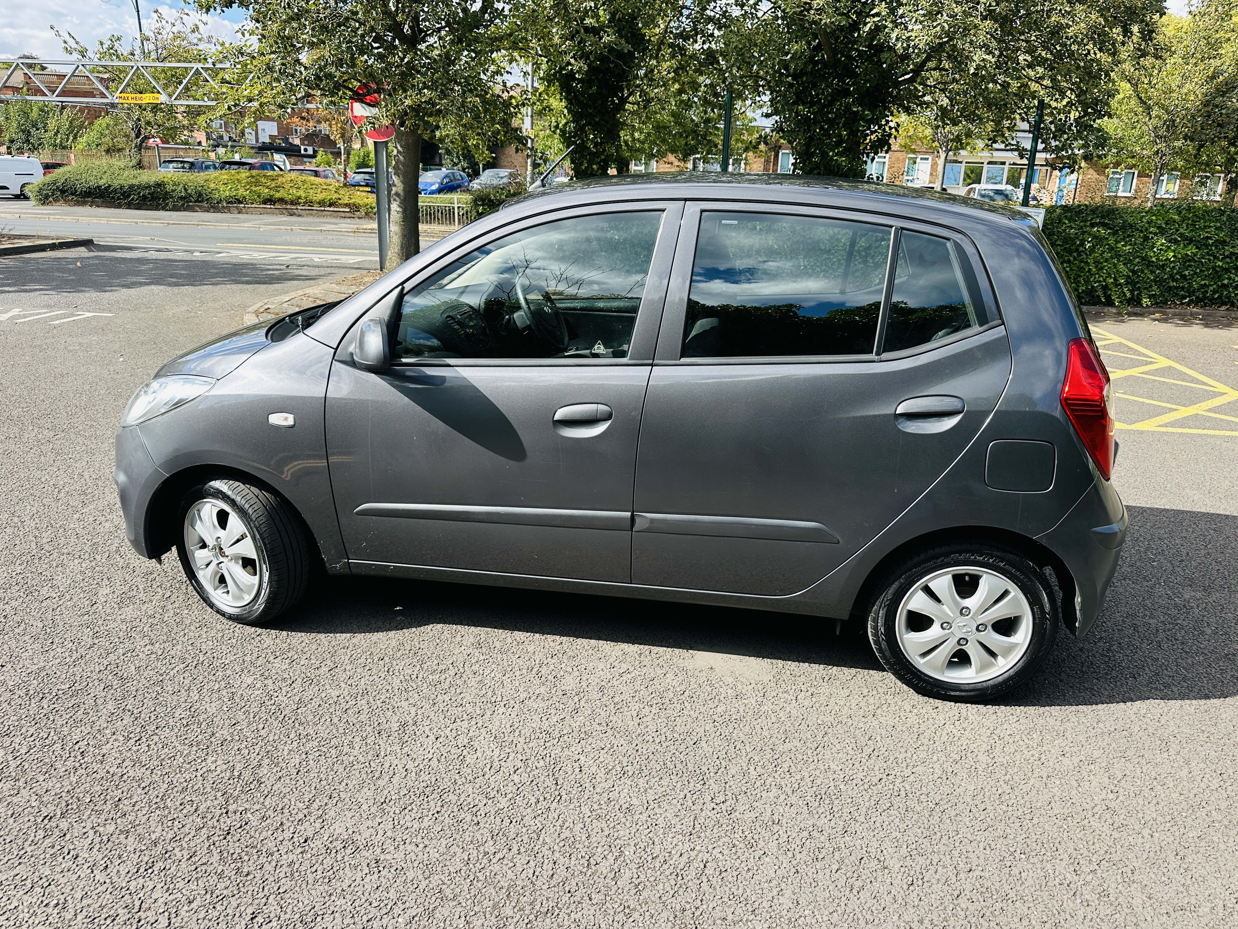 Hyundai i10 1.2 Active Hatchback 5dr Petrol Manual Euro 5 (85 bhp)