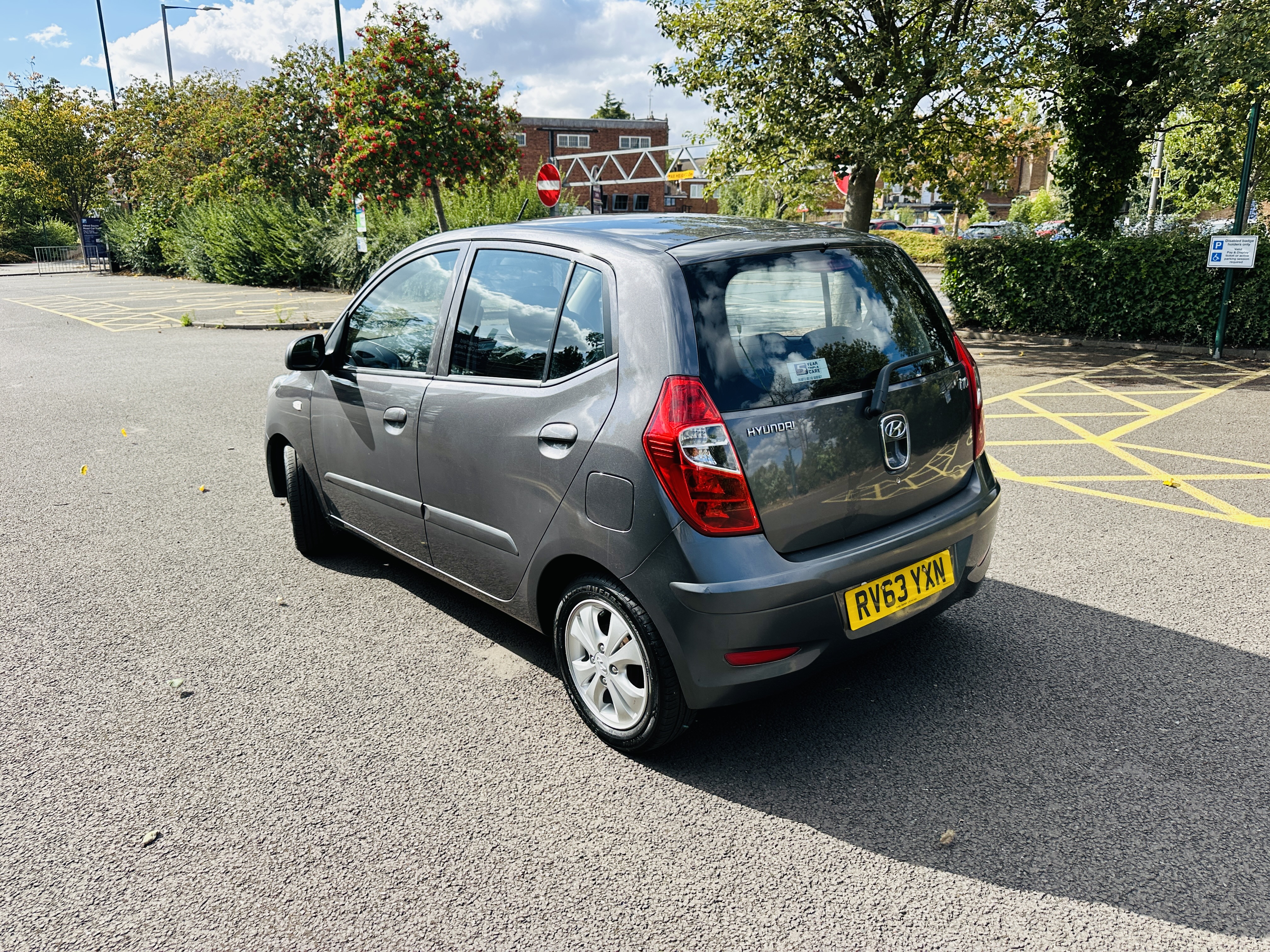 Hyundai i10 1.2 Active Hatchback 5dr Petrol Manual Euro 5 (85 bhp)