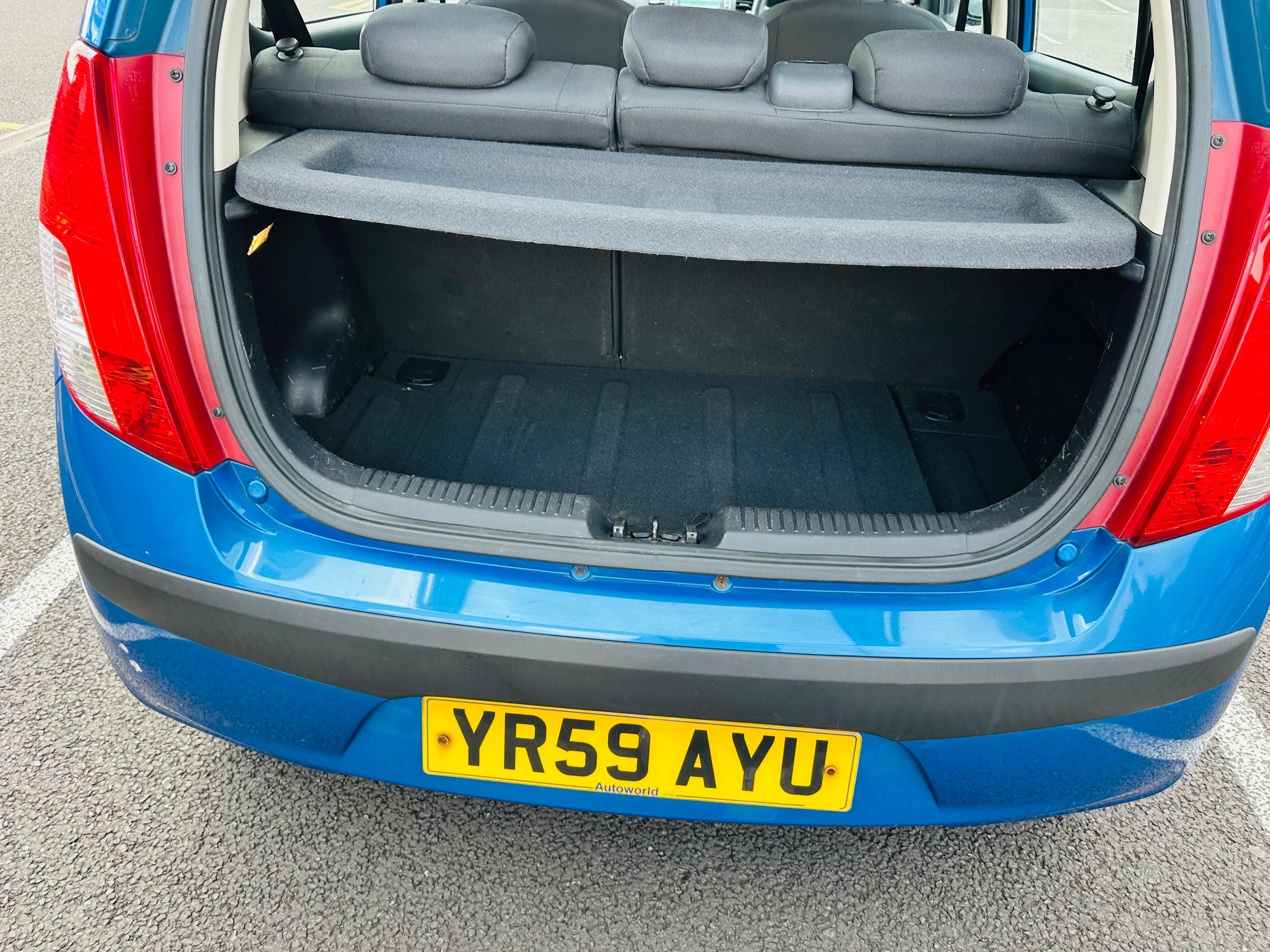 Hyundai i10 1.2 Comfort Hatchback 5dr Petrol Manual Euro 4 (77 bhp