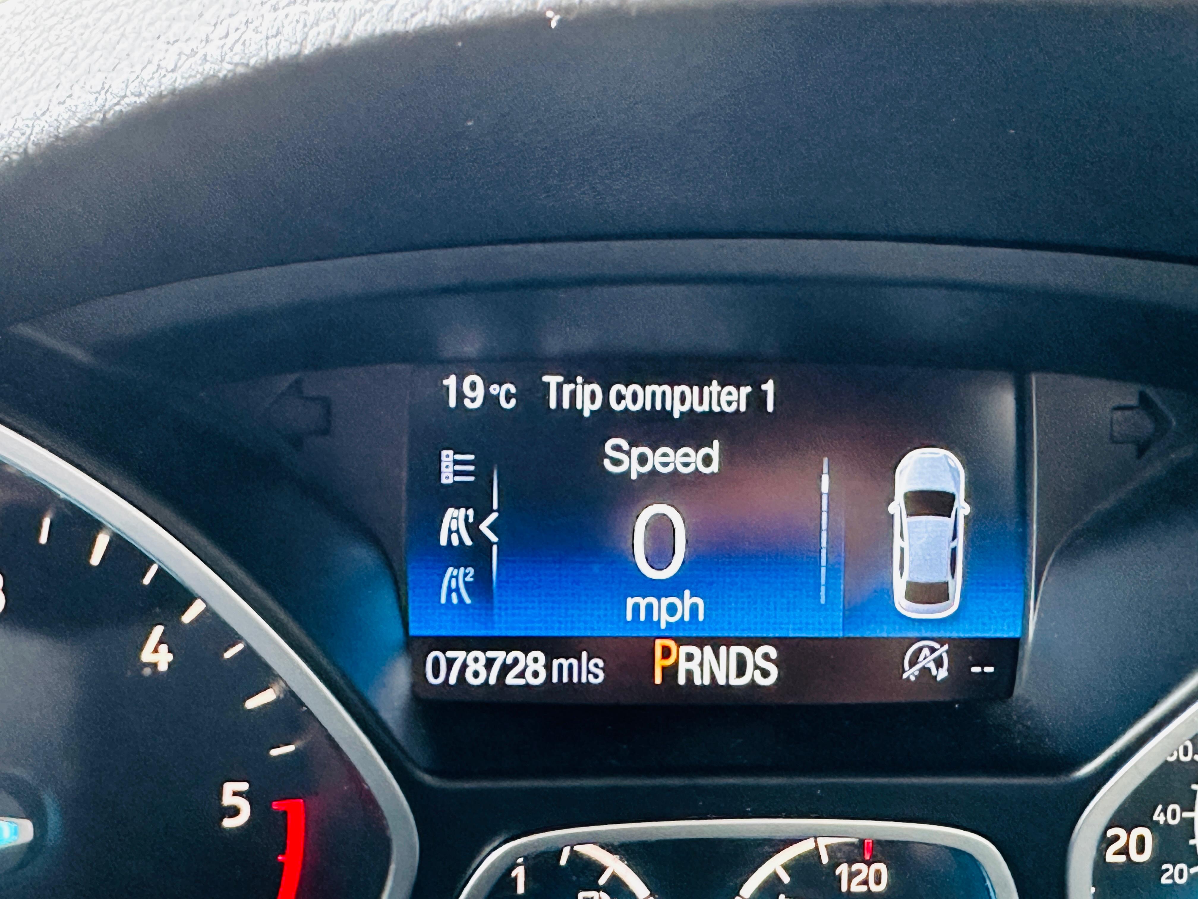 Ford Kuga 1.5 TDCi ST-Line SUV 5dr Diesel Powershift Euro 6 (s/s) (120 ps)