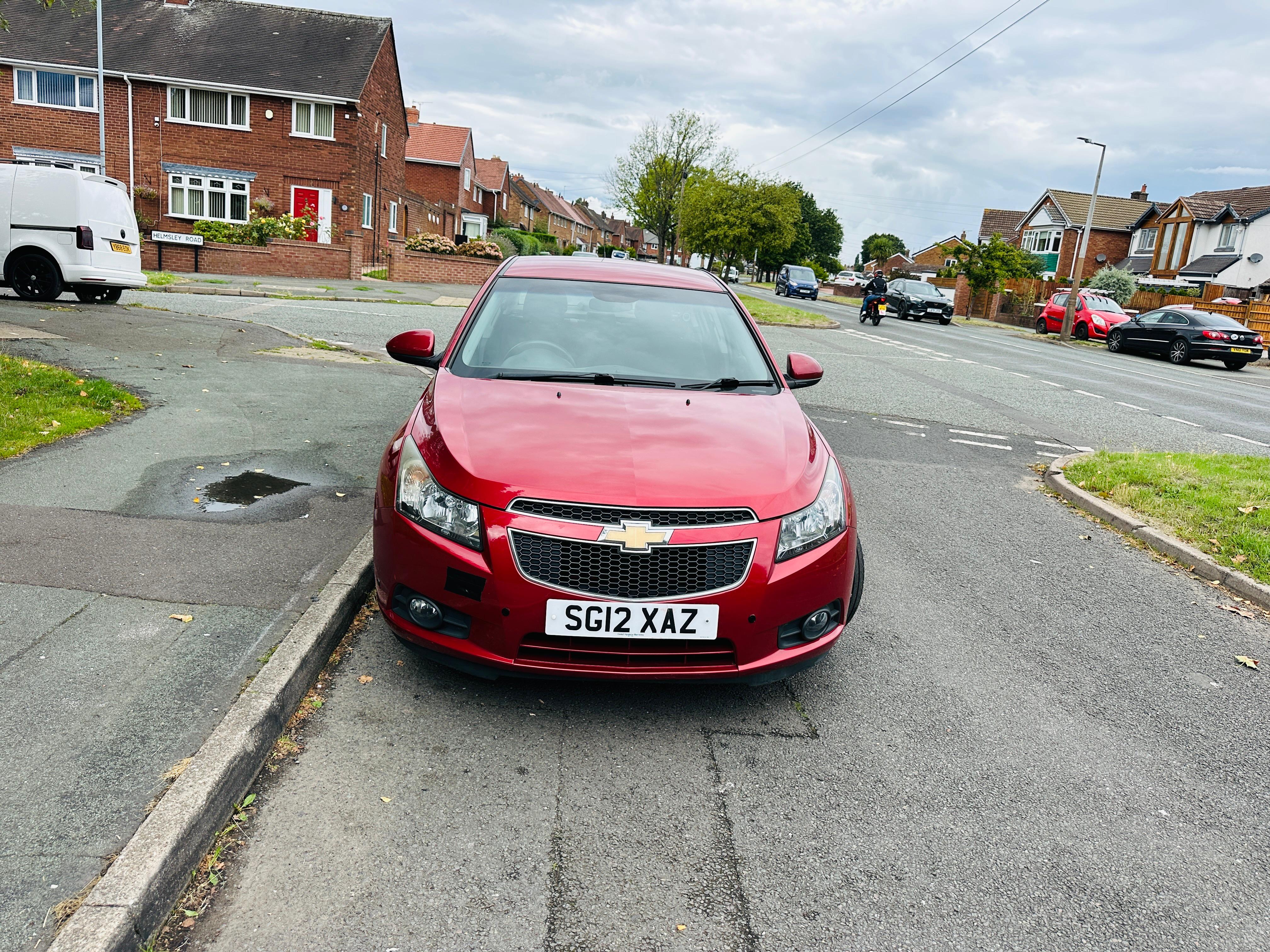 Chevrolet Cruze 1.6 LS Saloon 4dr Petrol Auto Euro 5 (124 ps)