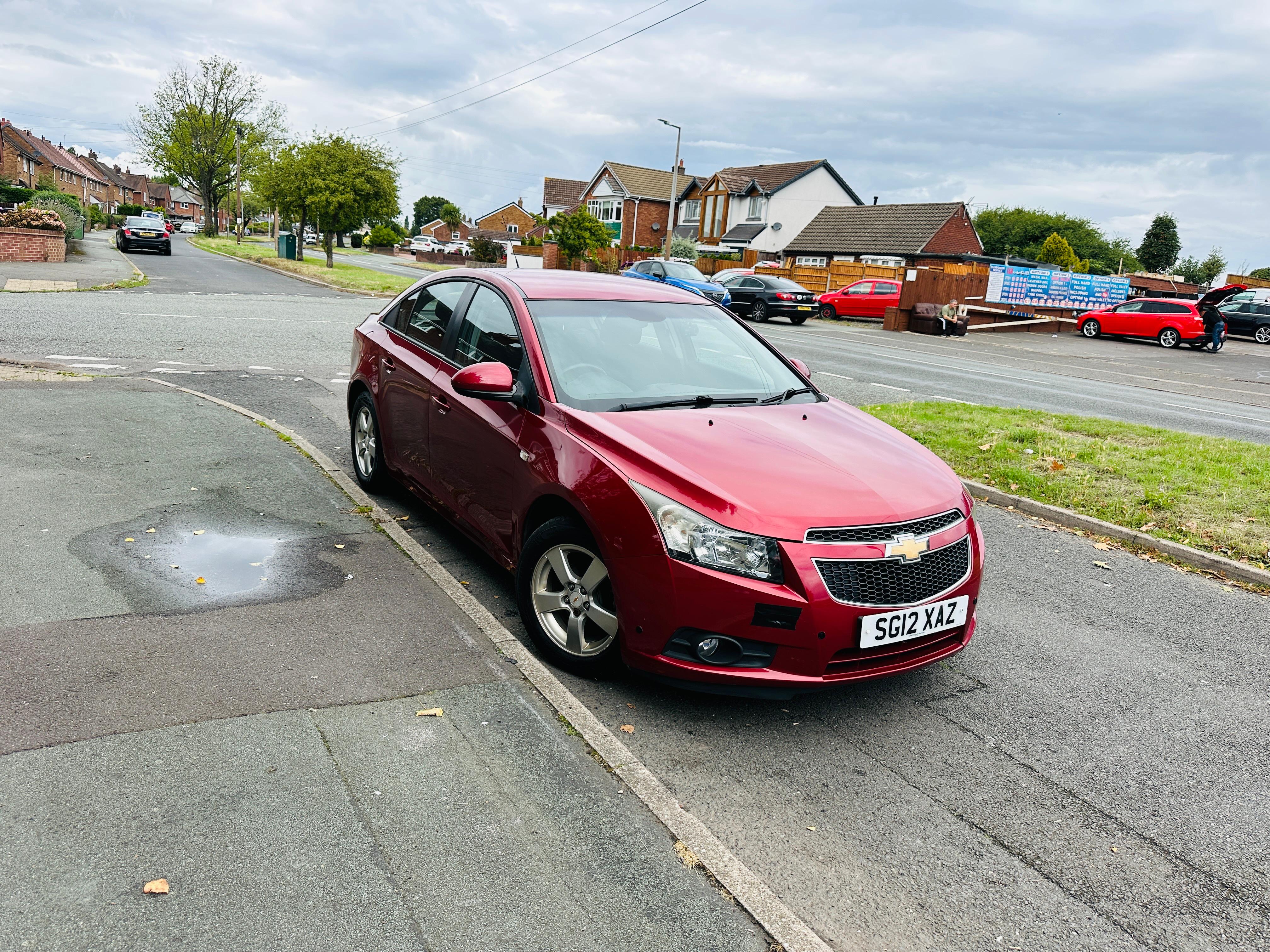Chevrolet Cruze 1.6 LS Saloon 4dr Petrol Auto Euro 5 (124 ps)