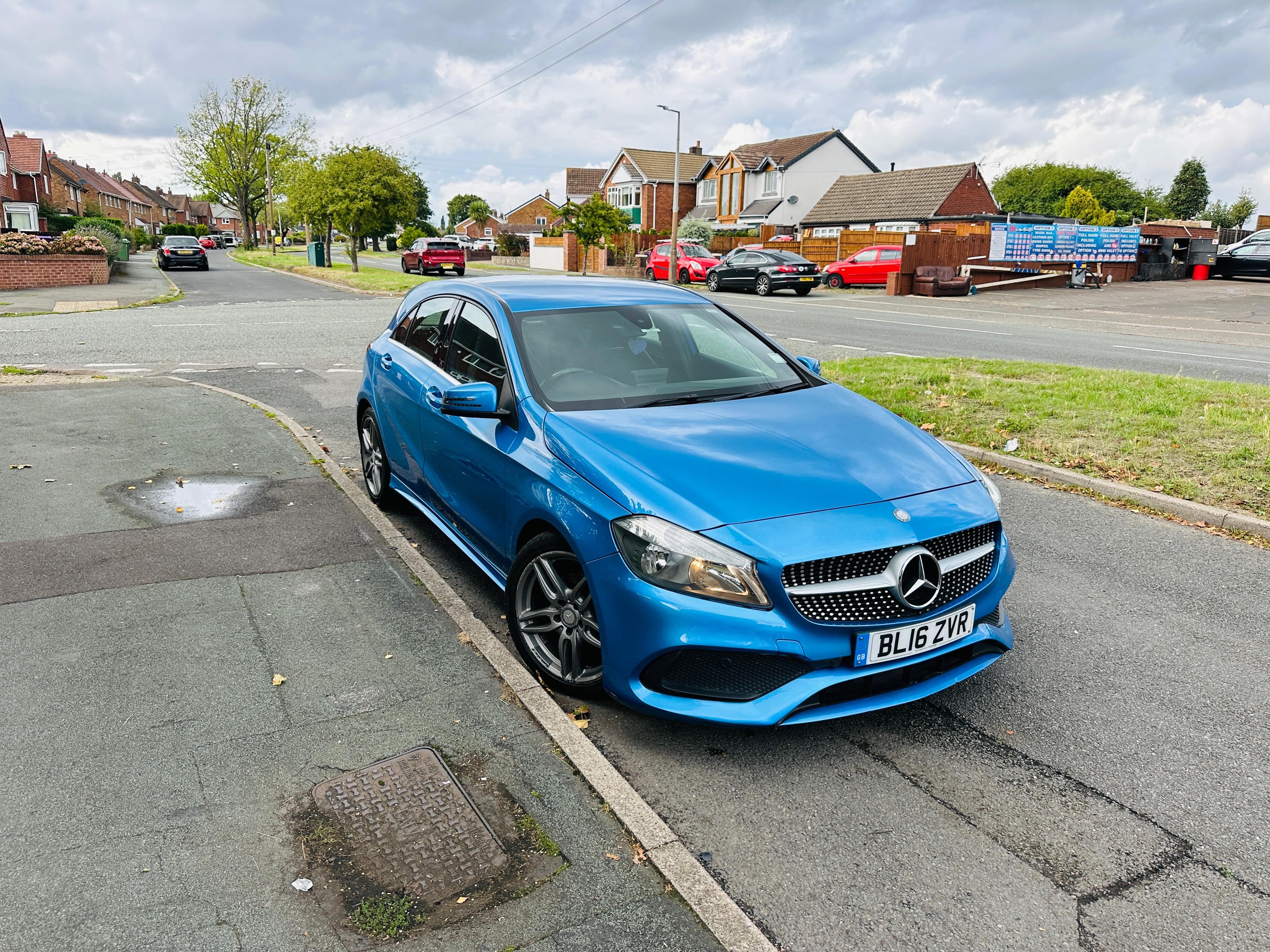 Mercedes-Benz A Class 2.1 A200d AMG Line Hatchback 5dr Diesel 7G-DCT Euro 6 (s/s) (136 ps)