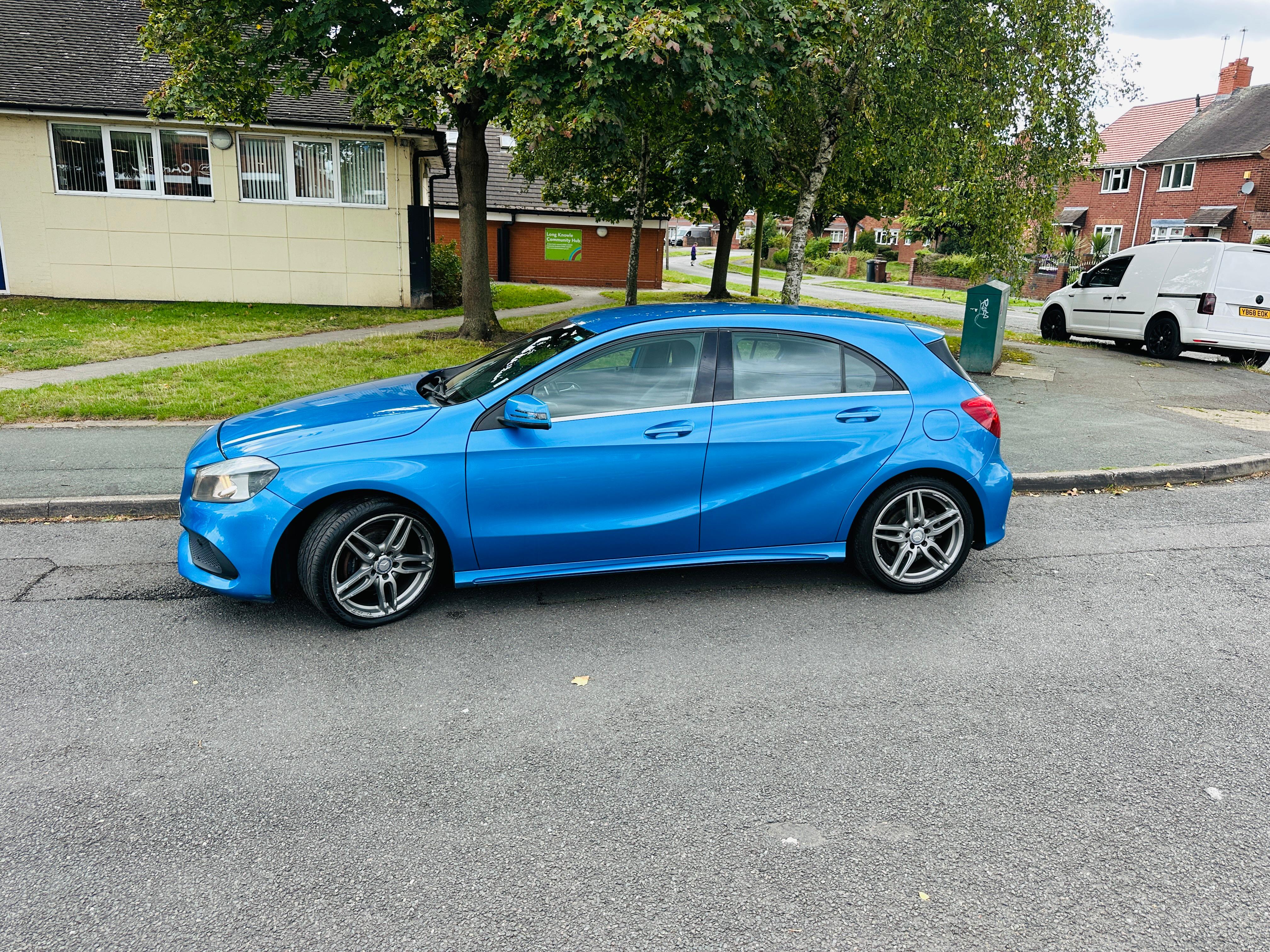 Mercedes-Benz A Class 2.1 A200d AMG Line Hatchback 5dr Diesel 7G-DCT Euro 6 (s/s) (136 ps)