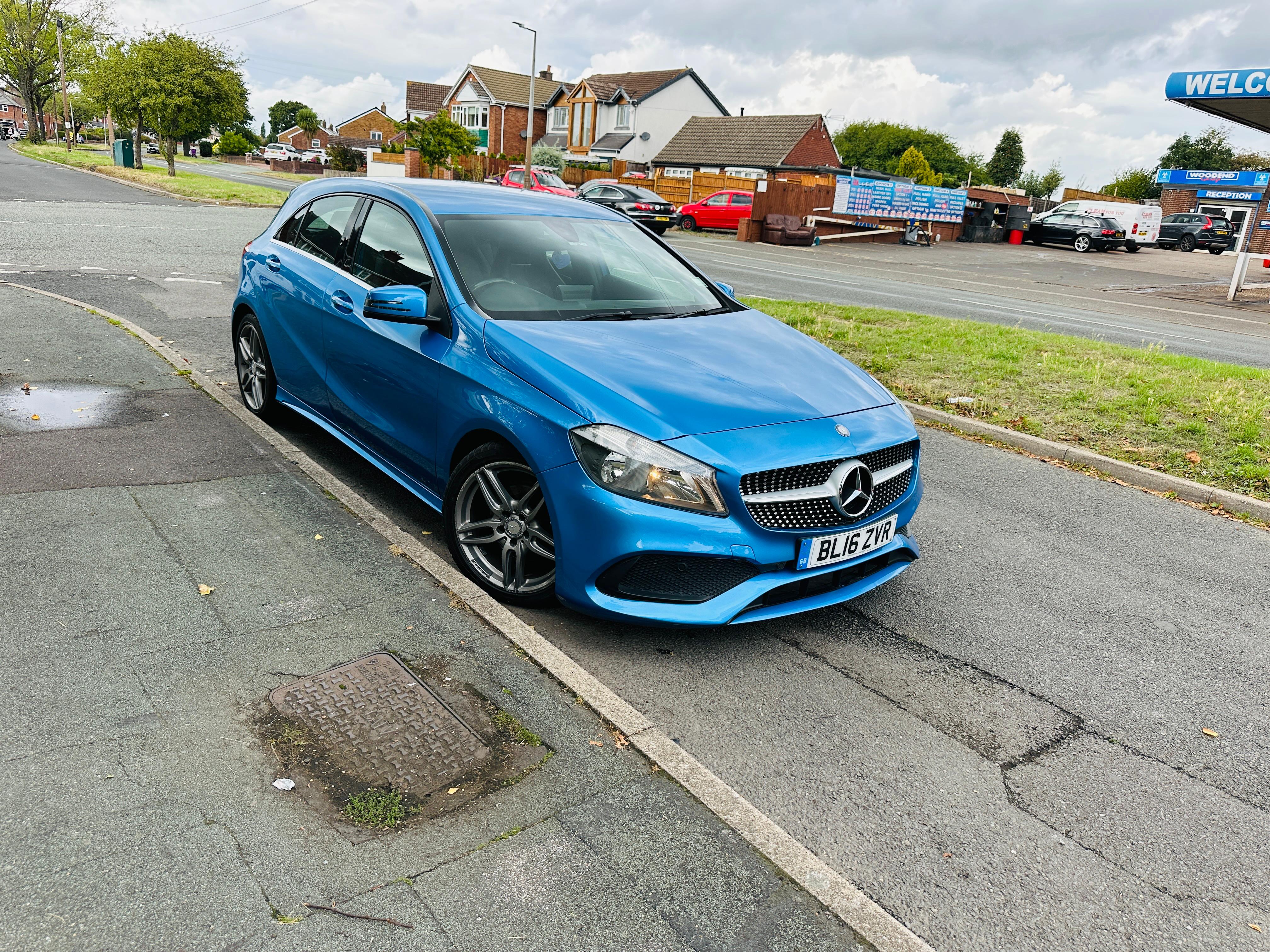 Mercedes-Benz A Class 2.1 A200d AMG Line Hatchback 5dr Diesel 7G-DCT Euro 6 (s/s) (136 ps)