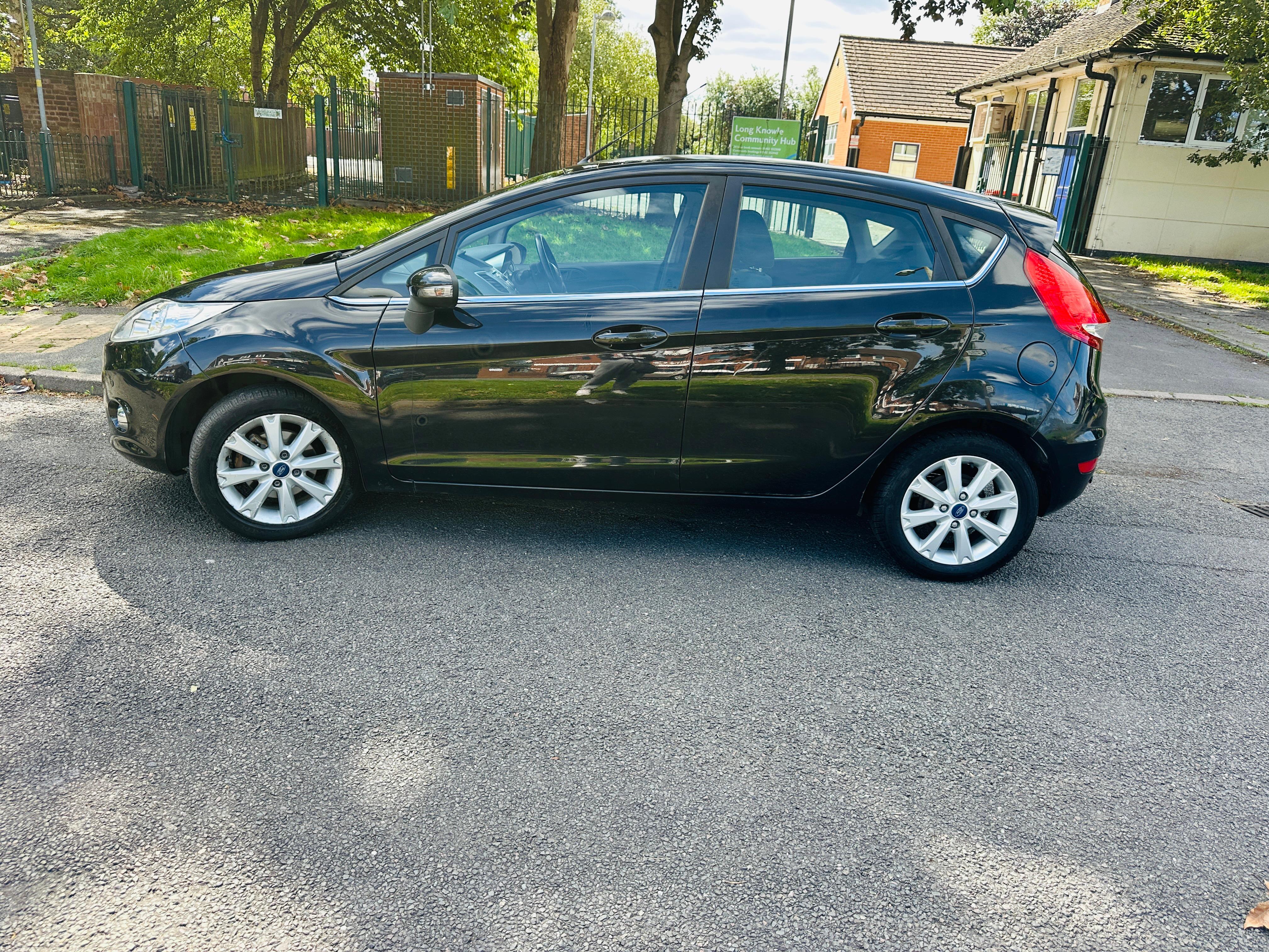 Ford Fiesta 1.4 Zetec 5dr