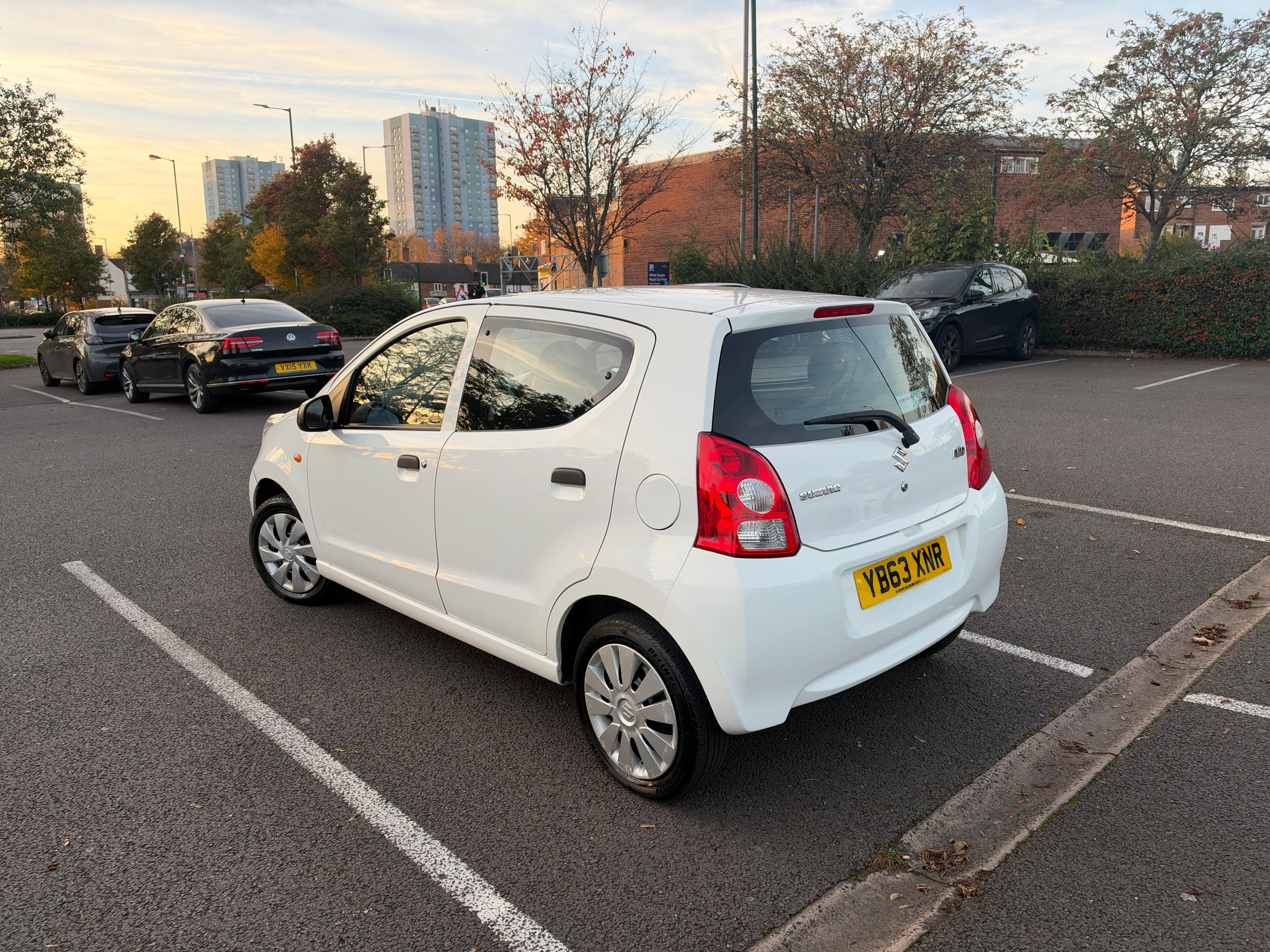 Suzuki Alto 1.0 12V SZ Hatchback 5dr Petrol Manual Euro 5 (68 ps)